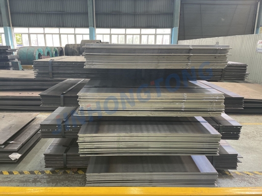 Χωρίς κράμα HRC SAE1006 Q235 ASTM A36 EN ST37 Ζεστά έλασης τροχιά χάλυβα άνθρακα Μαύρες πλάκες σιδήρου