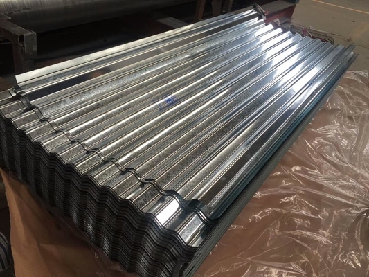 Z30-Z40 Επιχρισμός Προσαρμοσμένο μέγεθος G3302 Ζυγισμένα φύλλα οροφής από χάλυβα 22 26 32 Δομή πάχος Ζυγισμένο κυματοειδές φύλλο χάλυβα