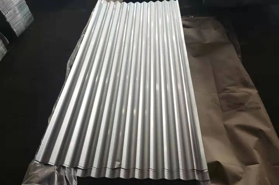 4*8 Φύλλα οροφής από κυματοειδές χάλυβα Galvalume Z30 έως 275g Αλουμίνιο ψευδαργύρου επικαλυμμένα με πρότυπο ASTM και μέση σκληρότητα