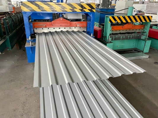 Πίνακας κυματοειδούς στέγης με μέτρο 28 ASTM Standard Galvalume σε χρώμα τούβλου για στέγη κατοικιών ή εμπορικών κτιρίων