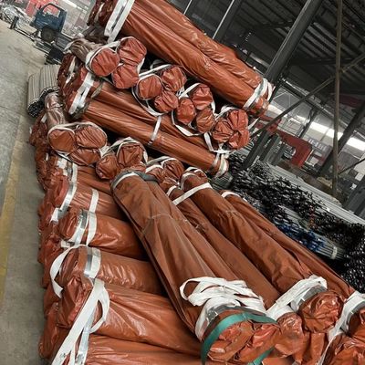 EN GB AiSi ASTM DIN JIS Τυποποιημένο τυλιγμένο τυλιγμένο σωλήνα Στρογγυλό σωλήνα με πάχος 4 mm και προσαρμοσμένο μέγεθος