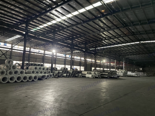 Q195 Q235 1006 1008 AISI ASTM JIS Ζυγισμένο σύρμα από χάλυβα με ζεστό ζυγισμένο επίπεδο επιφάνειας