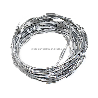 Μέγεθος 1.5-3cm και διάμετρος καλωδίου 2.5mm υψηλής ασφάλειας Concertina Barbed Razor Wire 100m Roll με γαλβανισμένο φινίρισμα