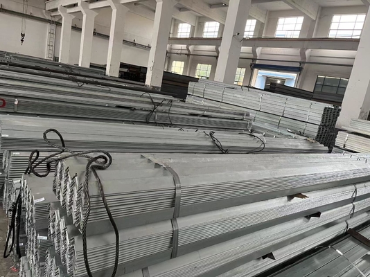 Κρατικό εργοστάσιο ASTM Standard Q235/Q345/SS400/ST37-2/ST52/Q420/Q460/S235JR/S275JR/S355JR HR Ατσάλι άνθρακα Ίση γωνία μπάρα 6m-12m