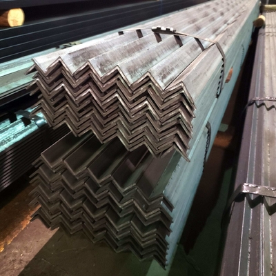 Κρατικό εργοστάσιο ASTM Standard Q235/Q345/SS400/ST37-2/ST52/Q420/Q460/S235JR/S275JR/S355JR HR Ατσάλι άνθρακα Ίση γωνία μπάρα 6m-12m