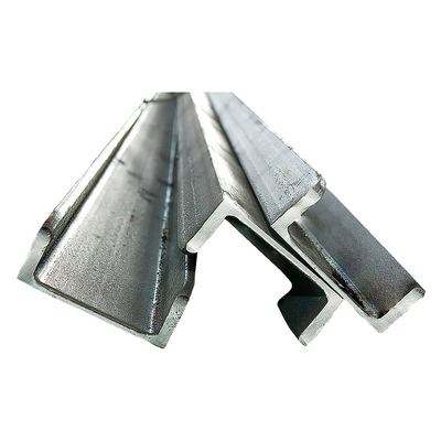 Χάλυβα με σχήμα U U-Beam Channel Steel Beam Q235B για βιομηχανικές εφαρμογές
