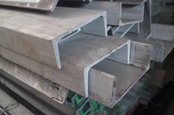Προσαρμοσμένο μήκος 41x41 ASTM A36 U Channel Steel για κτίριο δομική από κατασκευαστές
