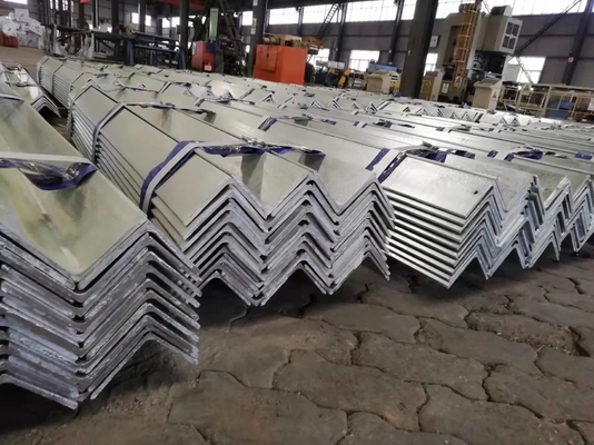316 SS L Προφίλ διακόσμησης γωνίας με TSHS / 2B / THS / 2D / BA / 2BB Επιφάνεια Φινίρισμα μήκος 1000mm 6000mm ή ως αίτημα του πελάτη