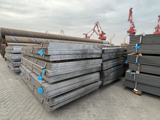 Χωρίς κράμα Q195 Q235 Q235A ASTM A36 SS400 Πλάκα θερμής έλασης πάχους 2 mm και μήκους 2000 mm