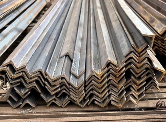Παρέχει ASTM A36 γωνιακή ράβδος για το κτίριο και το δομικό χάλυβα 6m-12m S275JR Κατασκευαστικό υλικό