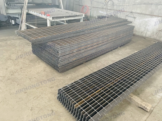 Ζεστό πώληση Ζαλβανισμένο χάλυβα Grill Grating Διαμαντένιο σχήμα χάλυβα Grating συγκολλημένα χάλυβα Grates πιστοποιημένη συγκόλληση