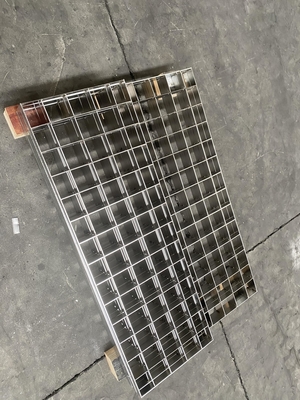 Φαρμακευτική τιμή Q235 25mm 30mm 32mm 40mm δομικά υλικά γαλβανισμένο σχάρο χάλυβα για πλατφόρμα