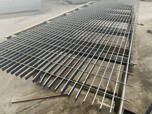 Ατσάλινη Grating Στρογγυλή Grill Grates Ατσάλι Ατσάλι Σιδηρουργικό Ατσάλινη Grating Για Τρύπα Κάλυψη Πλάκα