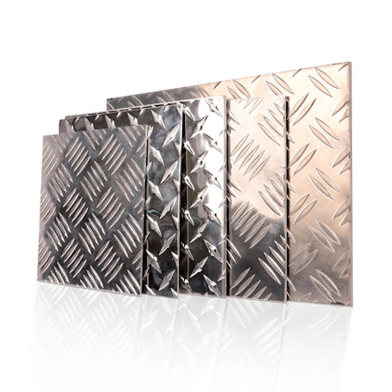 Φαρμακευτική πώληση 5mm Steel Checker Plate 3 Rolls Αλουμινίου Embossing Tape 12mm * 3.65 Τετράγωνα Πλάκα Coil